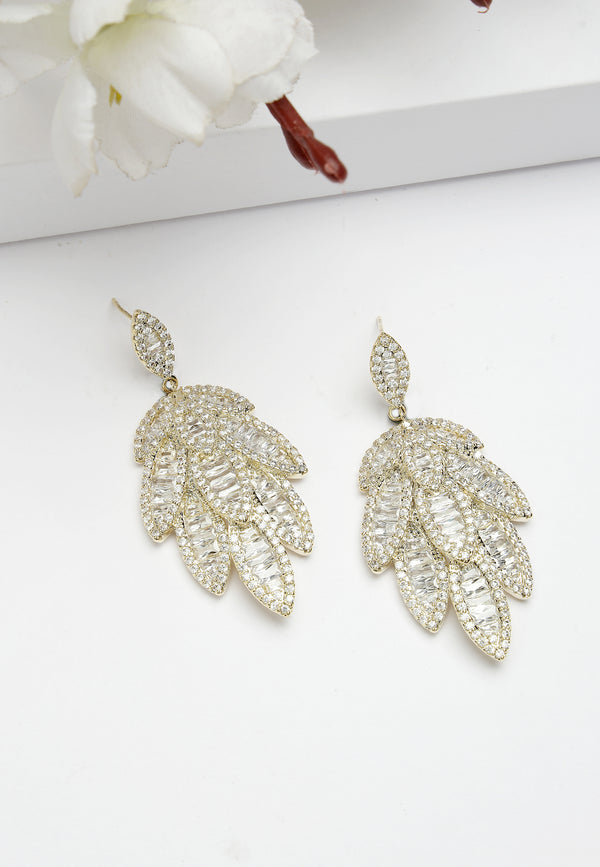 Boucles d'oreilles pendantes en forme de feuille de saule et zircone cubique