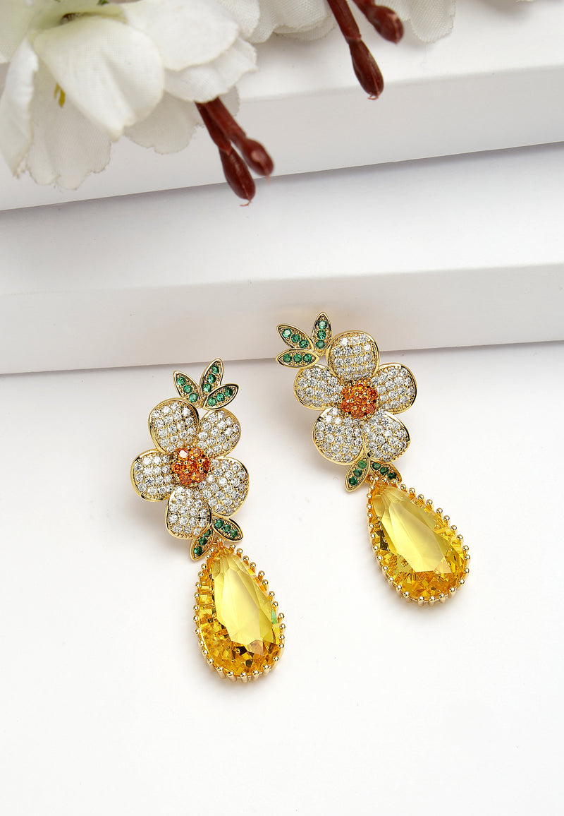 Magnifiques boucles d'oreilles pendantes en zircone florale