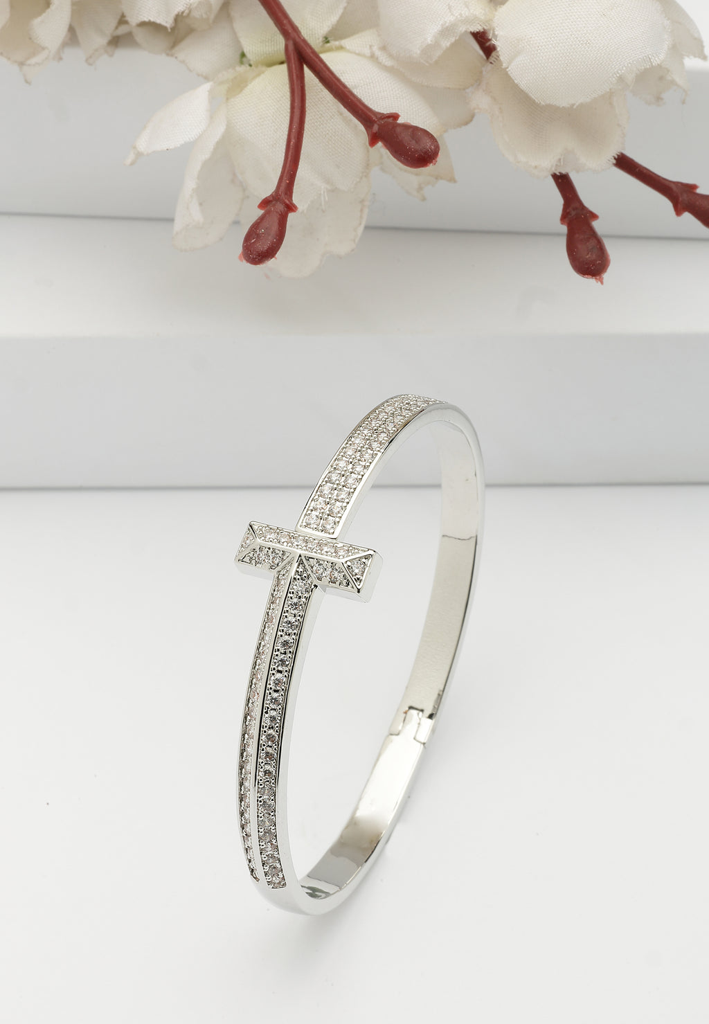 Modern Minimalist Bangle