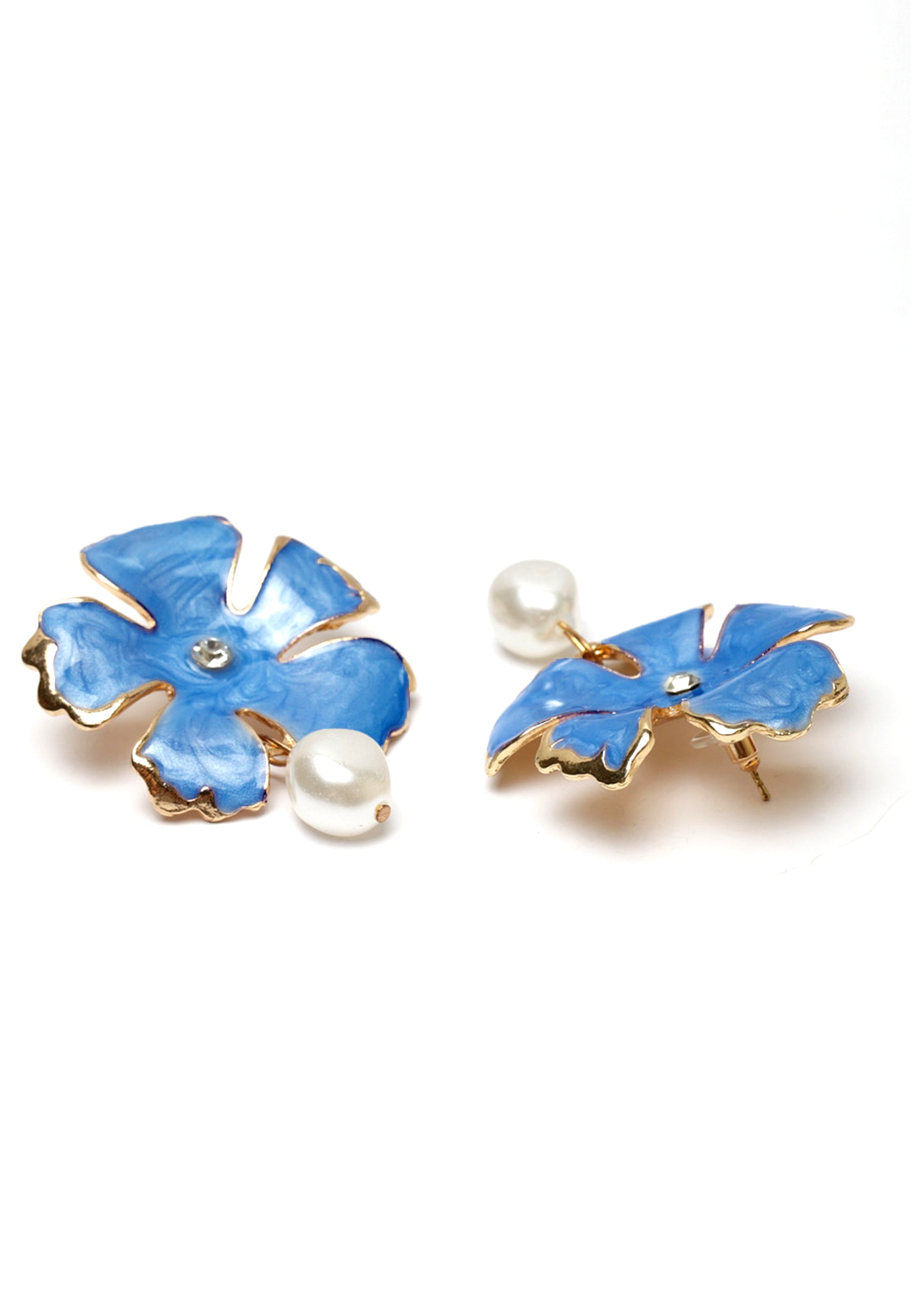 Böhmische blaue Perlen-Blumen-Ohrstecker